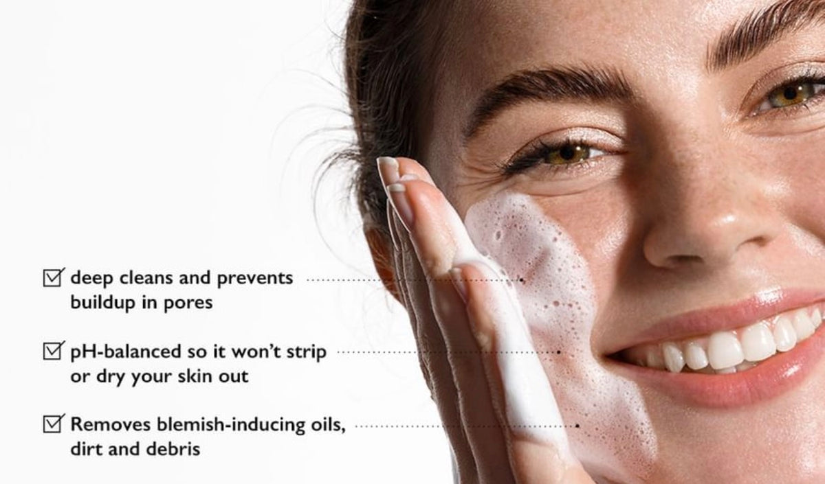 BLACK RICE TRIPLE AHA GENTLE CLEANSING GEL