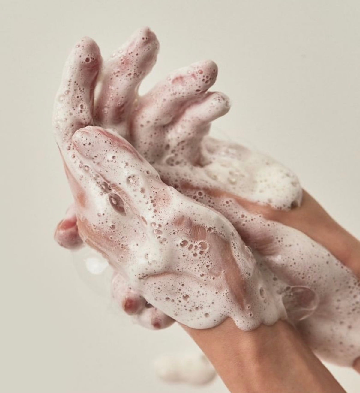 ANUA HEARTLEAF SUCCINIC MOISTURE CLEANSING FOAM (150ML)